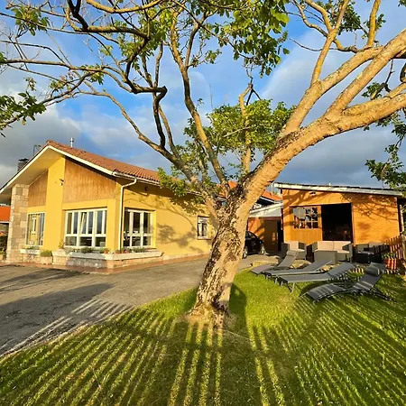 Villa La Palmera Y El Mar Naveces